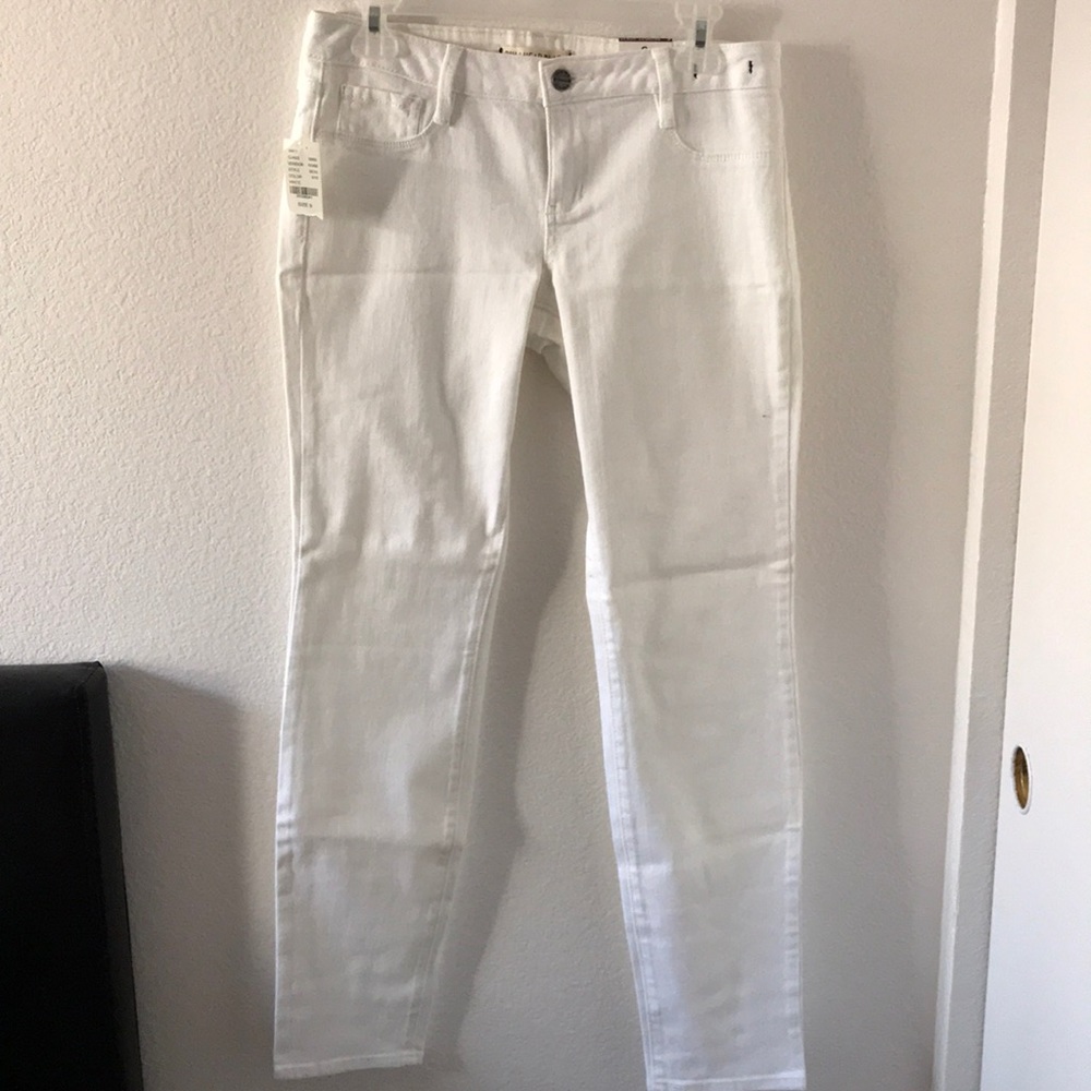 NWT White jeans